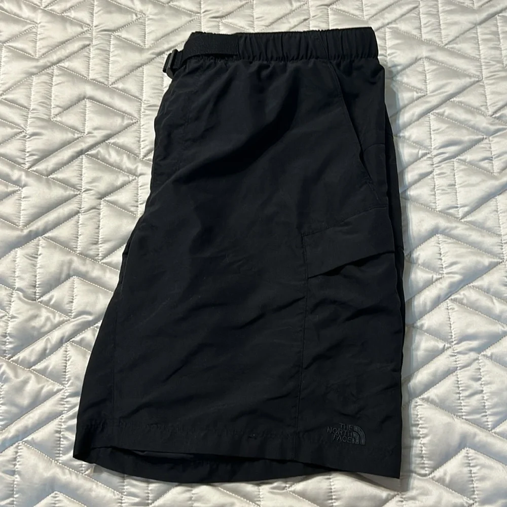 North face trunks/ shorts